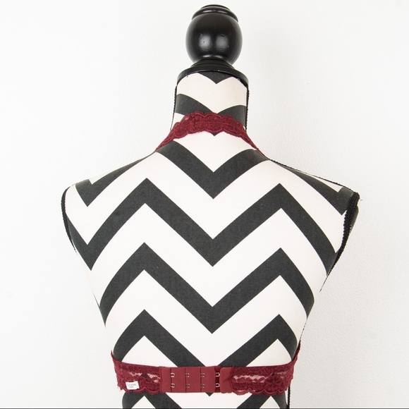 NWOT Gilly Hicks Lace Halter Bralette - Picture 7 of 9